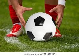 技术与数学虽是博弈的基石，但贪婪永远是系统中最不稳定的变量。（技术与数学撑起博弈的根基，贪婪却是系统里最易失控的变量。）